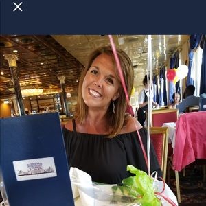 Meet your Posher, Libby